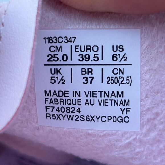 Limited Edition - Onitsuka Tiger Mexico Cactus in Pastel Pink - Picture 5 of 8